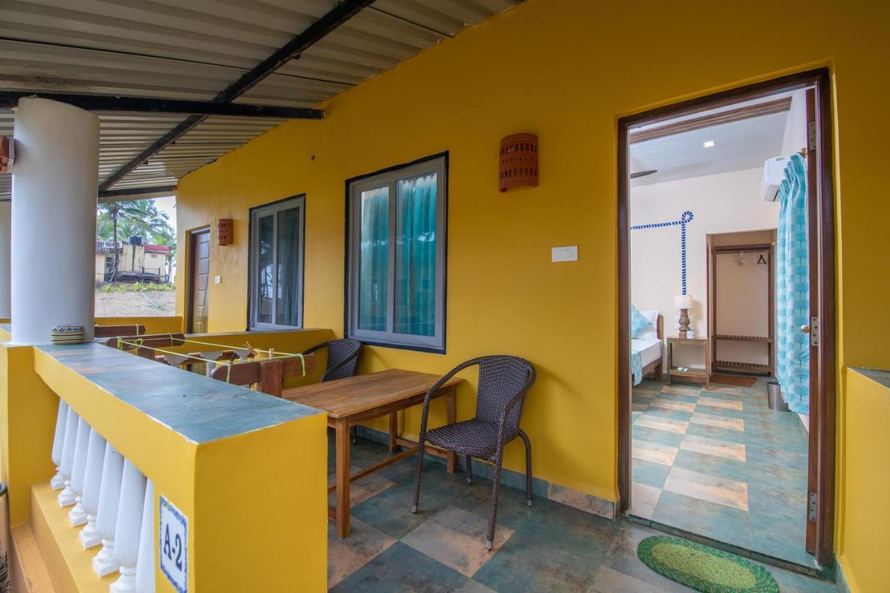 Hotel C Roque à Colva Extérieur photo